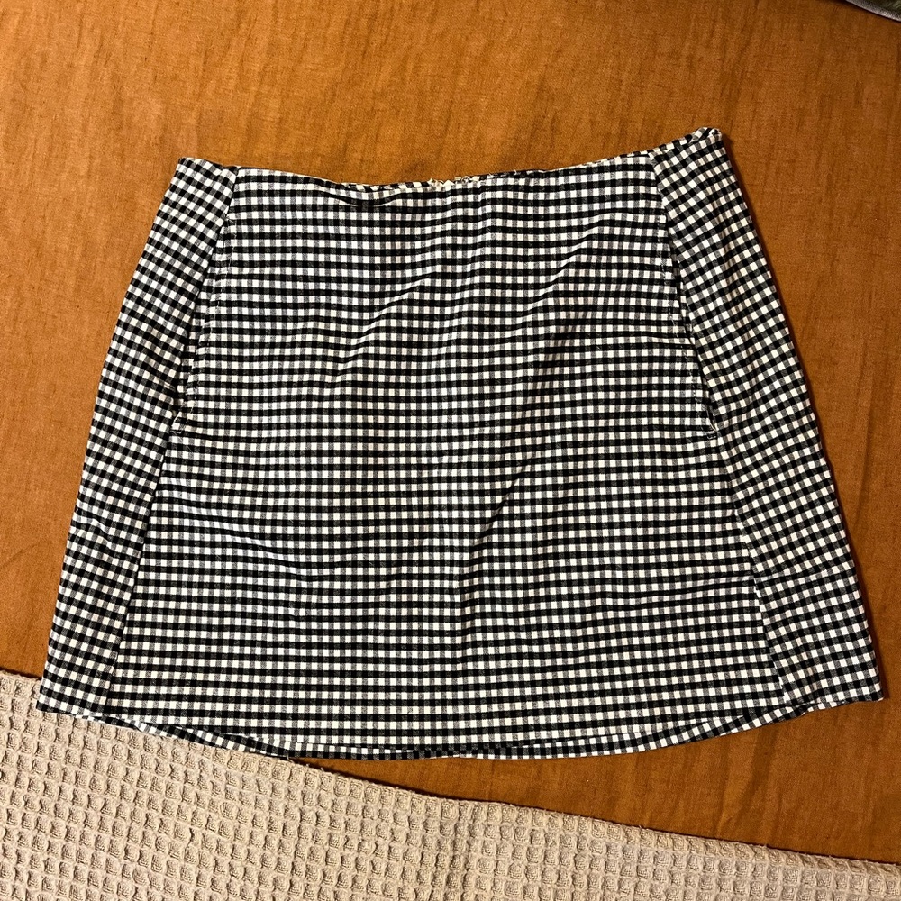 Urban Outfitters Skirt with Pockets!!!